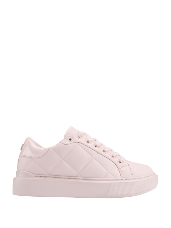Guess Hilan ватирани ниски кецове светло розово 680