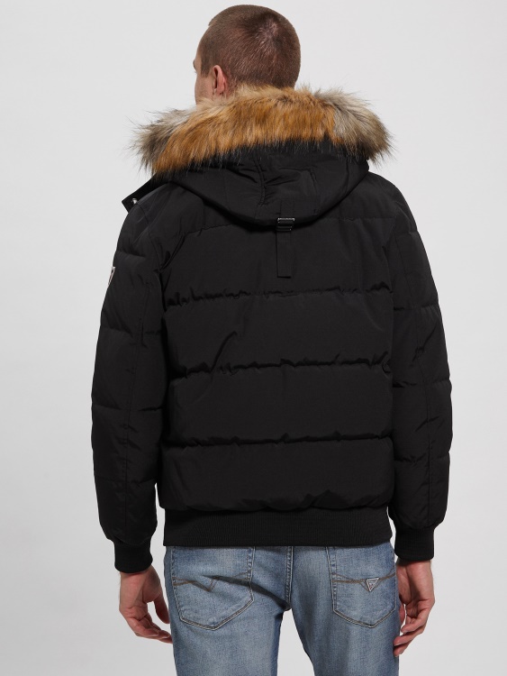джет черно мулти Guess яке David Puffer