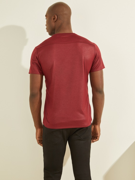 Тениска с V-образно деколте Mason Guess Pinot Noir A586