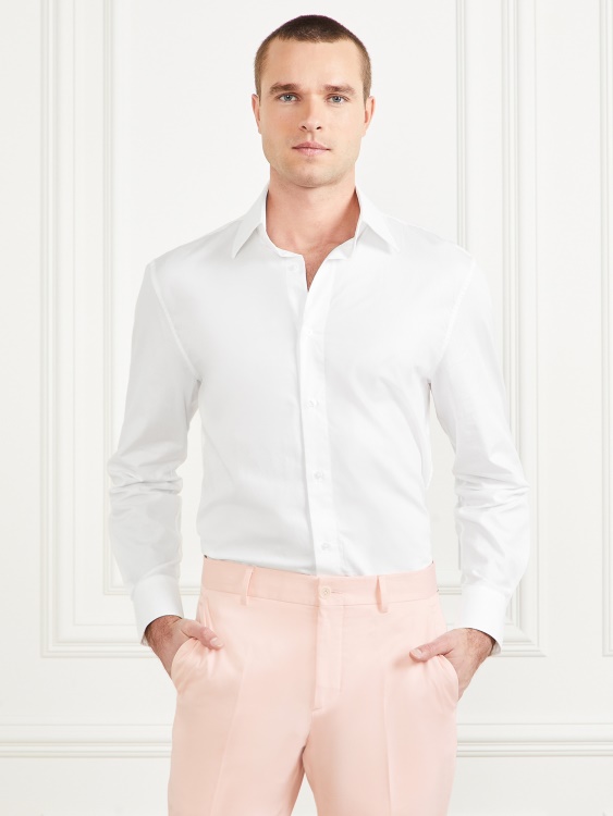 чисто бяла риза Guess William