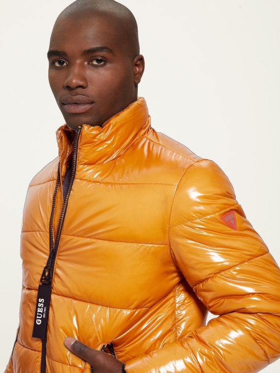 течно яке тип Puffer Guess