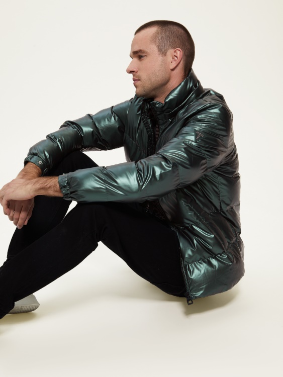яке Guess Alpine Grove Metallic Puffer