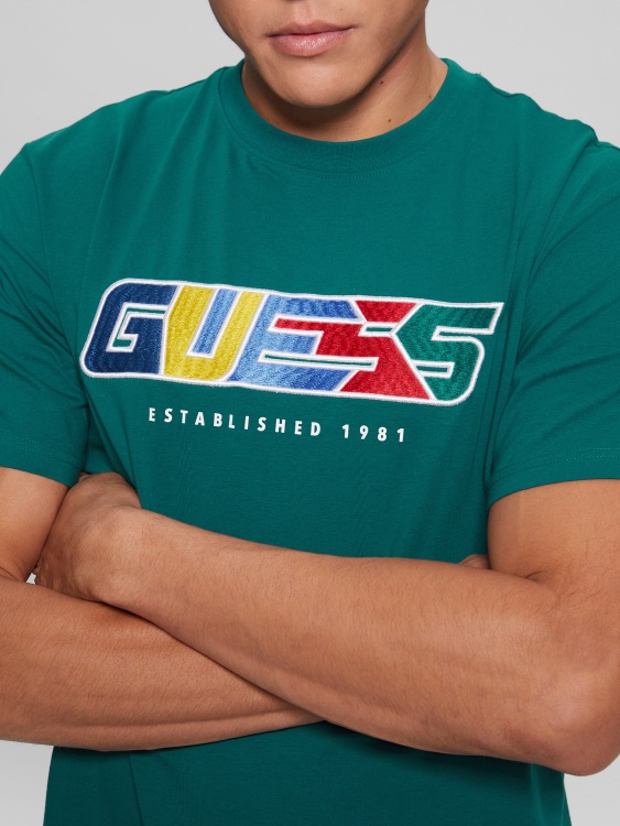 тениска Guess Eco Brock бродирано лого тропическо синьо