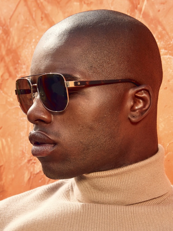 слънчеви очила Marlon Navigator блестящо златно/зелено Guess